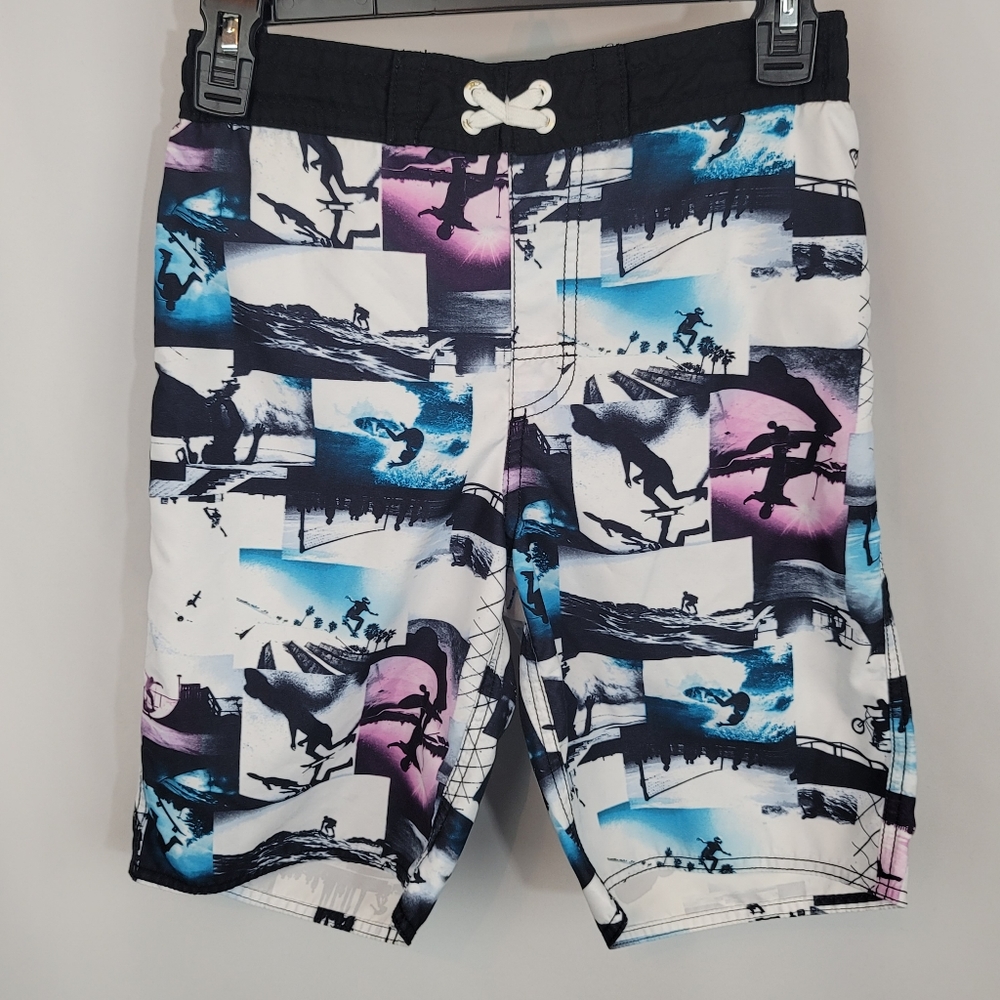 ⭐️ 5/$25 Old Navy Swim Kids Trunks